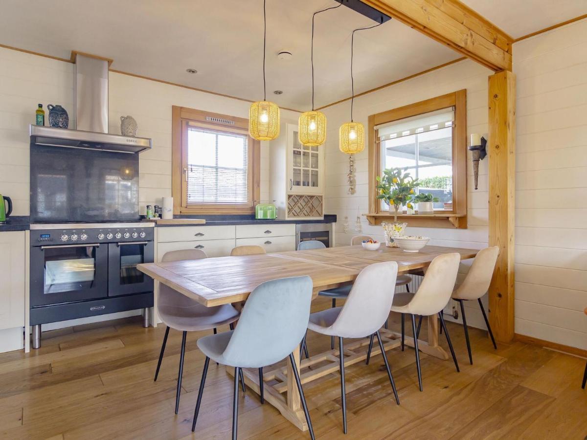 Beautiful Holiday Home With Private Terrace Kropswolde Exterior foto