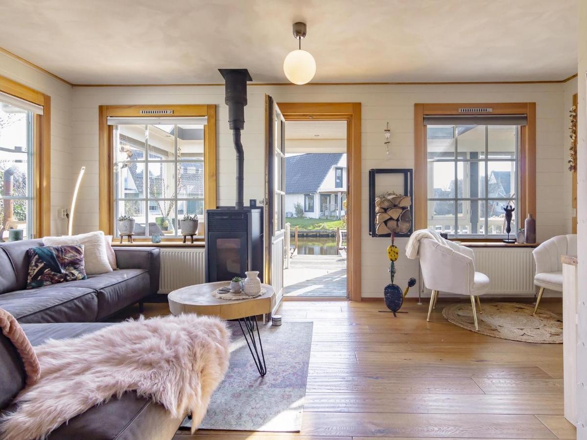 Beautiful Holiday Home With Private Terrace Kropswolde Exterior foto